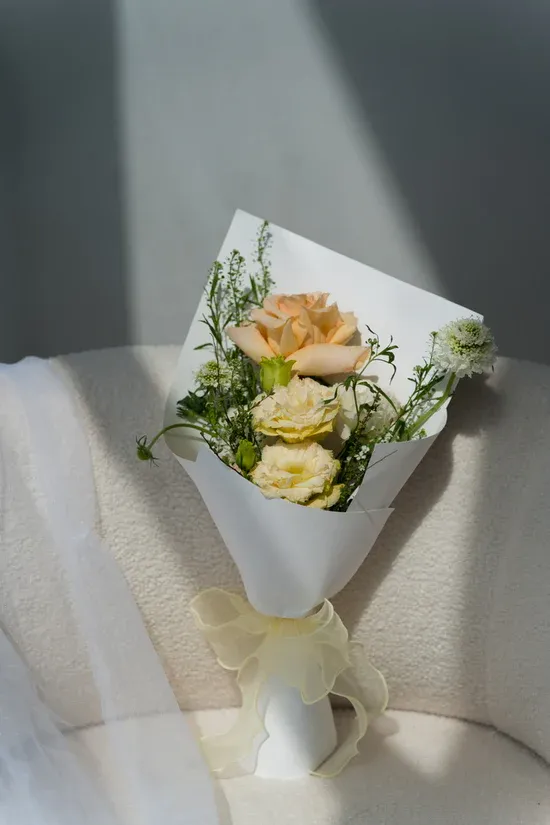 Petite Bouquet (Designer Pick) 2