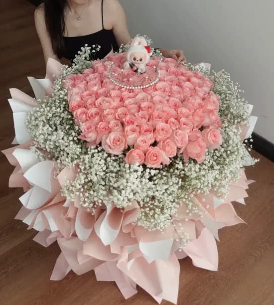 99 Blooms & Labubu